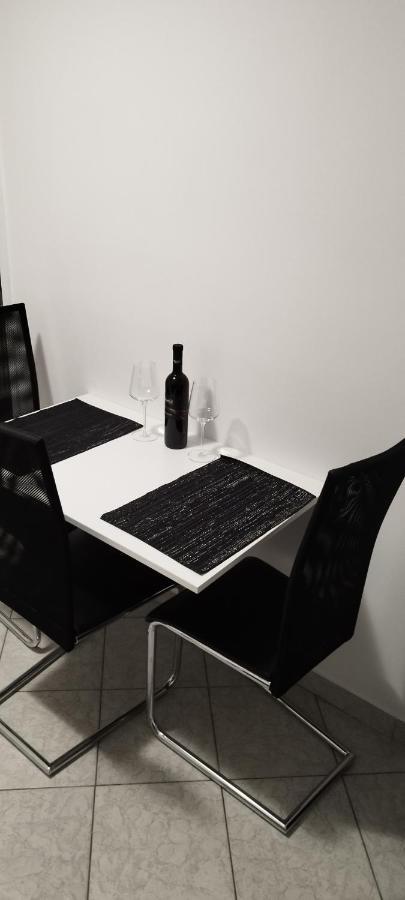 Apartma B & O イドリヤ エクステリア 写真
